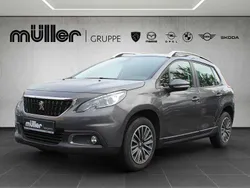 Grau Gebraucht 2019 Peugeot 2008 Active SUV | 12.490 € (Guter Preis)