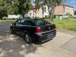 Schwarz Gebraucht 2003 Opel Vectra Limousine | 1.850 € (Fairer Preis)