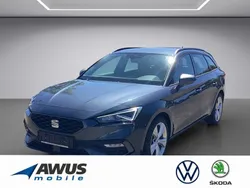 Grau Gebraucht 2024 Seat Leon FR-Line Limousine | 26.990 € (Fairer Preis)