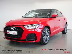 Progressivrot metallic/mythosschwarz metallic Gebraucht 2024 Audi A1 Sportback Advanced Kleinwagen | 24.390 € (Fairer Preis)