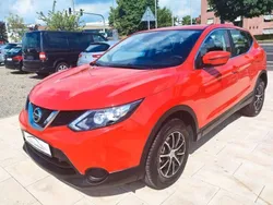 Rot Gebraucht 2016 Nissan Qashqai Visia SUV | 13.950 € (Teuer)