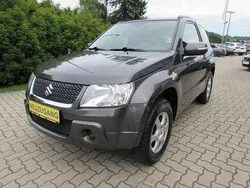 Grau Gebraucht 2010 Suzuki Grand Vitara Club SUV | 3.990 € (Superpreis)