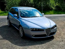 Grau Gebraucht 2009 Alfa Romeo 159 Kombi | 3.095 € (Fairer Preis)