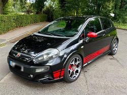 Schwarz Gebraucht 2010 Fiat Punto Abarth Kleinwagen | 9.500 €