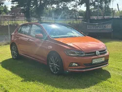 Energetic orange metallic Gebraucht 2018 VW Polo Highline Kleinwagen | 14.500 € (Fairer Preis)