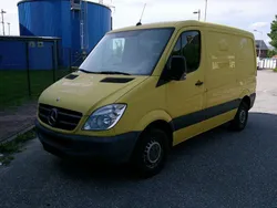 Gelb Gebraucht 2013 Mercedes Sprinter Van | 5.000 €
