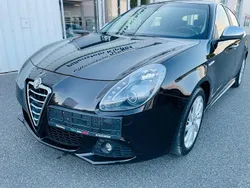 Schwarz Gebraucht 2012 Alfa Romeo Giulietta Turismo Kleinwagen | 8.490 € (Fairer Preis)