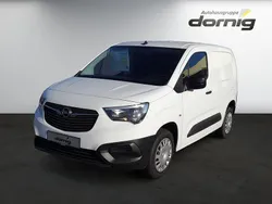 Jadeweiss Gebraucht 2022 Opel Combo Edition Van / Kleinbus | 17.690 €