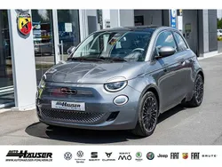 Mineral grau Gebraucht 2021 Fiat 500e La Prima Kleinwagen | 19.295 € (Etwas zu teuer)