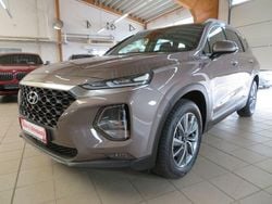 Grau Gebraucht 2019 Hyundai Santa Fe SUV | 25.600 € (Fairer Preis)