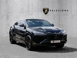 Nero helene (schwarz) Gebraucht 2025 Lamborghini Urus SUV | 349.900 € (Etwas zu teuer)