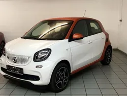 Weiß Gebraucht 2019 Smart ForFour Electric Drive Limousine | 9.400 € (Fairer Preis)