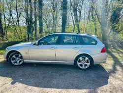 Silber Gebraucht 2011 BMW 318 Kombi | 3.700 € (Fairer Preis)