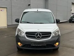 Weiß Gebraucht 2013 Mercedes Citan 108 Kombi | 6.550 € (Etwas zu teuer)
