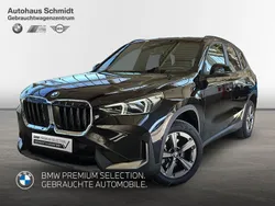 Saphirschwarz Gebraucht 2024 BMW X1 Sport Line SUV | 36.670 € (Superpreis)