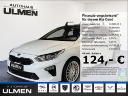 Weiss Gebraucht 2021 Kia Ceed Vision Kleinwagen | 14.880 €