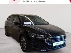 Agate black metallic Gebraucht 2023 Ford Focus Titanium X Kombi | 15.490 € (Superpreis)