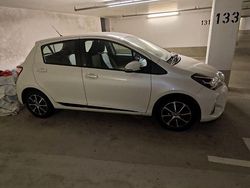 Weiß Gebraucht 2018 Toyota Yaris Team Limousine | 12.000 € (Guter Preis)