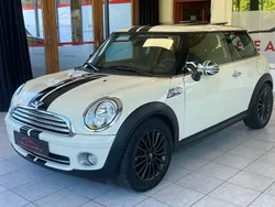 Weiß Gebraucht 2010 Mini ONE Kleinwagen | 7.900 € (Teuer)