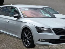 Weiß Gebraucht 2019 Skoda Superb SportLine Kombi | 17.890 € (Fairer Preis)