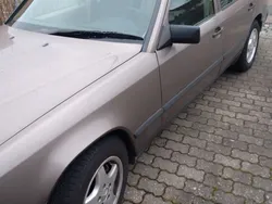 Mercedes 260