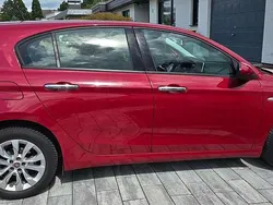 Rot Gebraucht 2017 Fiat Tipo Lounge Limousine | 9.300 € (Guter Preis)