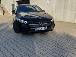 Schwarz Gebraucht 2021 Mercedes A200 AMG line Limousine | 23.700 € (Guter Preis)