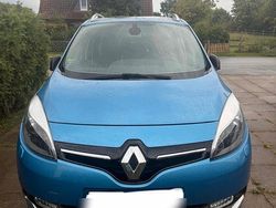 Blau Gebraucht 2015 Renault Mégane III Van / Kleinbus | 8.900 € (Teuer)