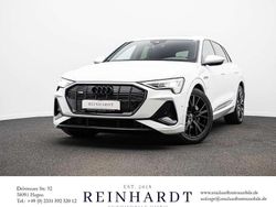 Gletscherweiß metallic Gebraucht 2022 Audi e-tron S-Line SUV | 45.115 € (Etwas zu teuer)