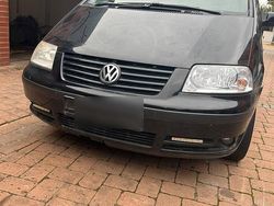 Schwarz Gebraucht 2001 VW Sharan Van / Kleinbus | 1.200 € (Fairer Preis)