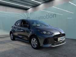 Grau Gebraucht 2024 Mazda 2 Limousine | 22.490 € (Etwas zu teuer)