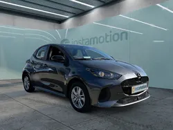 Grau Gebraucht 2024 Mazda 2 Limousine | 21.490 € (Guter Preis)