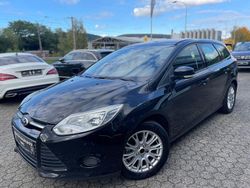 Schwarz Gebraucht 2011 Ford Focus Titanium Limousine | 2.790 € (Guter Preis)