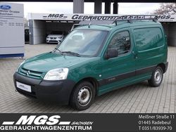 Innsbruckgrün Gebraucht 2005 Citroën Berlingo Van / Kleinbus | 3.900 € (Fairer Preis)