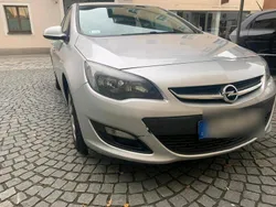 Gebraucht 2016 Opel Astra Limousine | 4.900 €