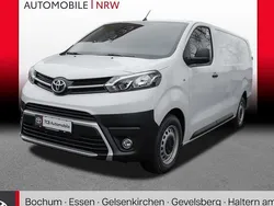 Weiß Gebraucht 2023 Toyota Proace Van | 28.689 €