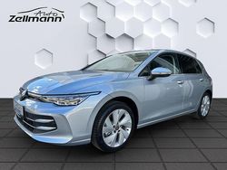 Silber Neu 2025 VW Golf VIII Style Limousine | 38.949 € (Teuer)
