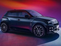 Schwarz Gebraucht 2024 Renault R5 Techno Kleinwagen | 29.999 € (Fairer Preis)