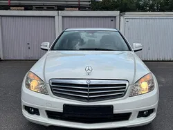Weiß Gebraucht 2007 Mercedes C180 Limousine | 6.300 € (Etwas zu teuer)