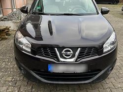 Violet Gebraucht 2011 Nissan Qashqai SUV | 6.200 € (Fairer Preis)