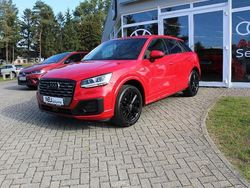 Tangorot (metallic) Gebraucht 2018 Audi Q2 Sport SUV | 13.989 € (Guter Preis)