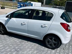 Weiß Gebraucht 2014 Opel Corsa Kleinwagen | 3.300 € (Fairer Preis)