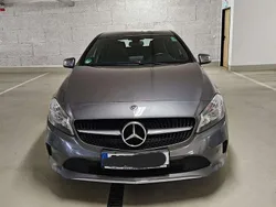 Grau Gebraucht 2018 Mercedes A180 Edition Limousine | 16.500 € (Guter Preis)
