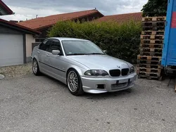 Silber Gebraucht 2000 BMW 320 M Sport Limousine | 4.999 €