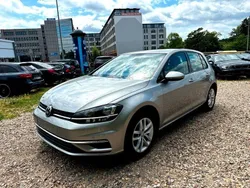 Silber Gebraucht 2017 VW Golf VII Limousine | 13.450 € (Guter Preis)