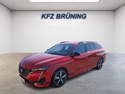 Okenit weiß metallic (metallic) Gebraucht 2024 Peugeot 308 GT Kombi | 22.480 € (Superpreis)
