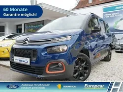 Blau Gebraucht 2019 Citroën Berlingo Shine Van / Kleinbus | 19.000 € (Etwas zu teuer)