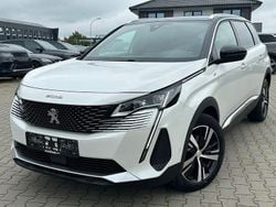 Weiß Gebraucht 2022 Peugeot 5008 GT-line Van / Kleinbus | 21.896 € (Fairer Preis)