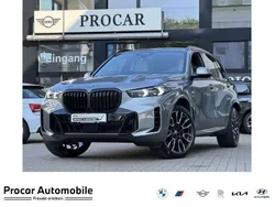 Grau Gebraucht 2024 BMW X5 M Sport SUV | 93.880 € (Guter Preis)