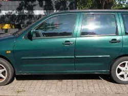 Grün Gebraucht 1998 VW Polo Kombi | 400 €